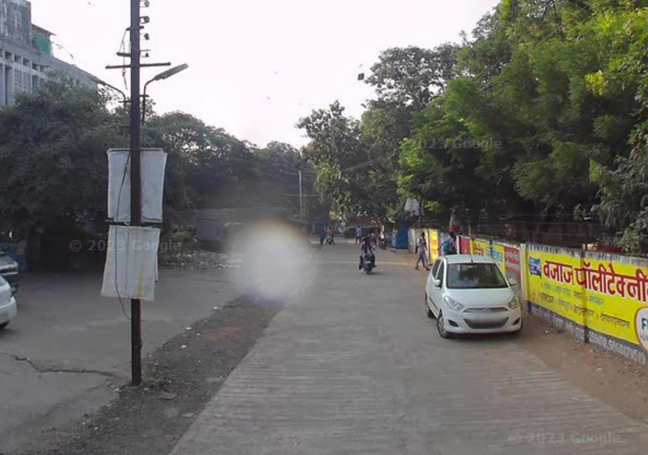 Hotel Blue Paradise Chandrapur Exteriér fotografie